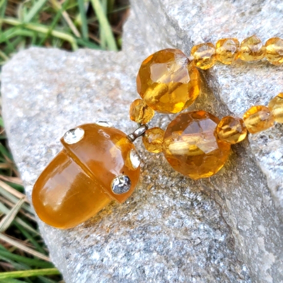 Antique Bakelite Acorn Rhiestone Pendant Necklace - Picture 4 of 13